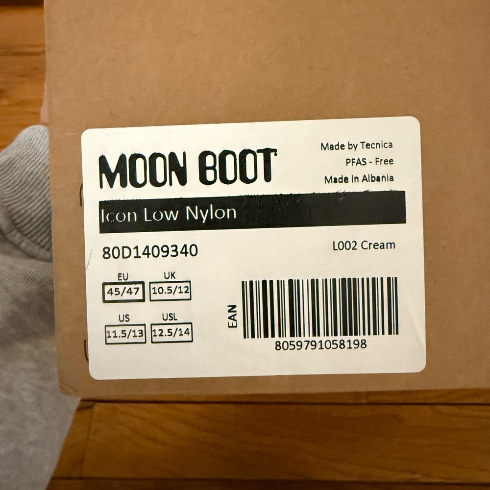 Moon Boot - Icon Low - NWT - Picture 8 of 8